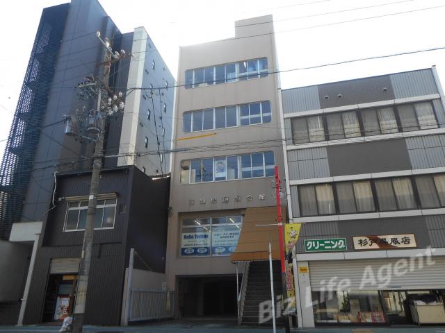 愛知県麺類食堂生活衛生同業組合ビルビルの外観写真