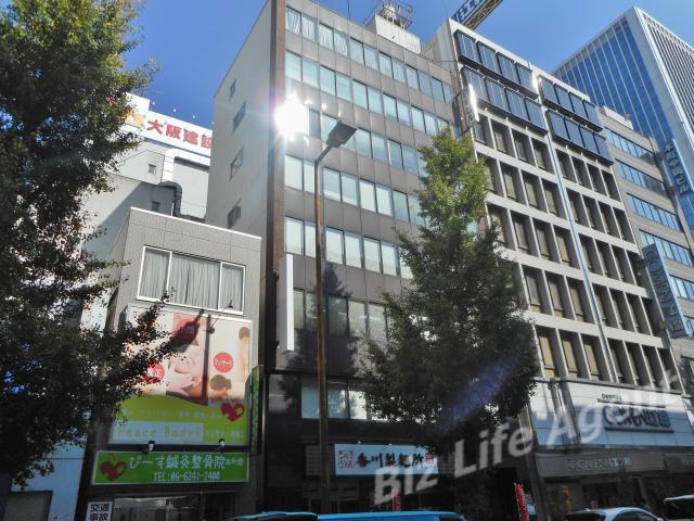 日幸ビルの外観写真