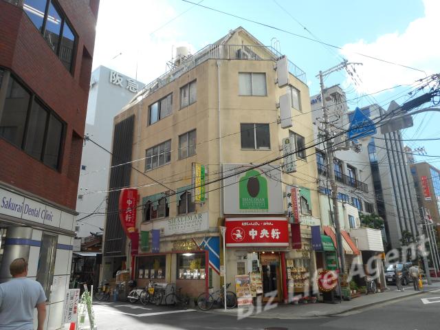 中津大栄ビルの外観写真