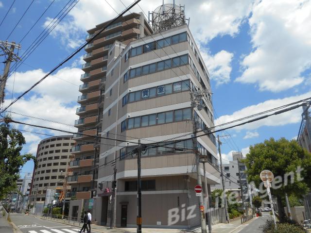 真和エステートビルの外観写真