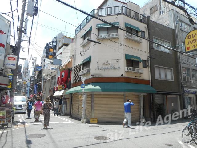 アンゴリーノビルの外観写真