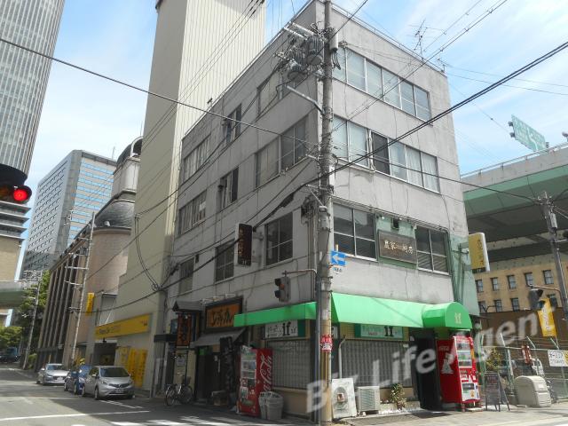 日宝肥後橋ビルの外観写真