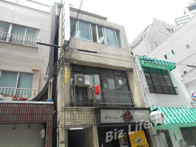 日宝ニュー肥後橋ビルの外観写真