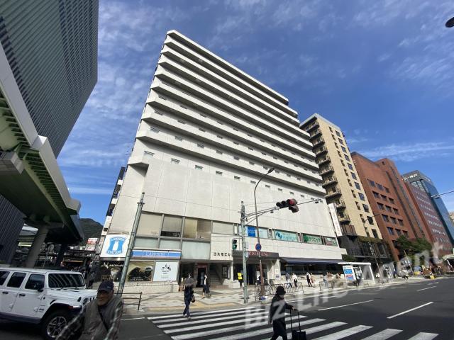 コスモビルの外観写真