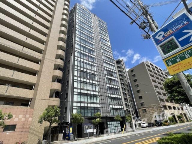 Ｗ．Ｏ．Ｂ．ＮＩＳＨＩＵＭＥＤＡビル(ダブリューオービーニシウメダビル）の外観写真