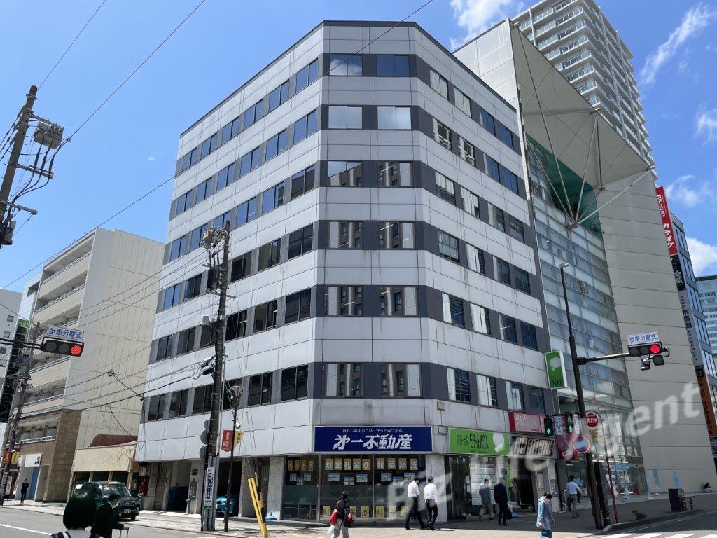 村上駅南ビルビルの外観写真