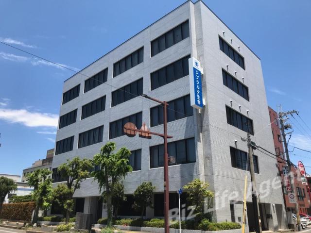 ジブラルタ生命近江八幡ビルの外観写真