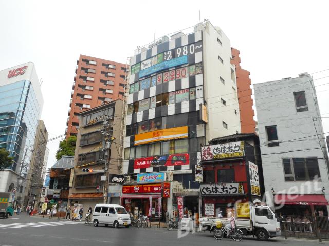 鳳城ビルの外観写真