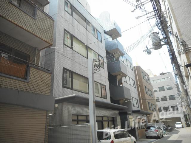 新堂新大阪ビルビルの外観写真