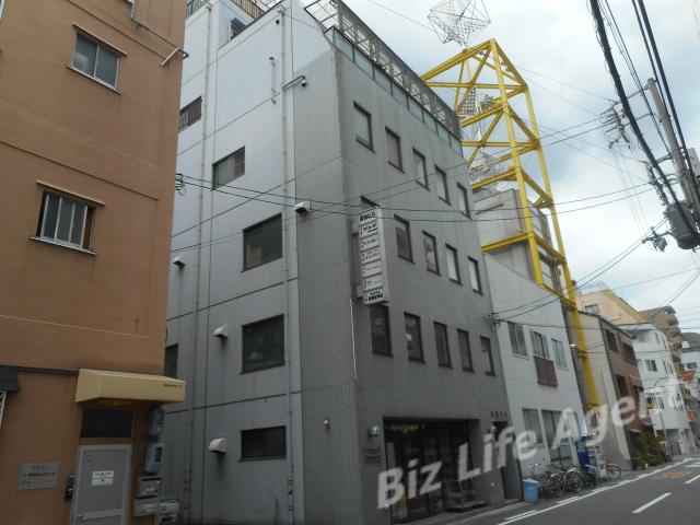 吉岡ビルの外観写真