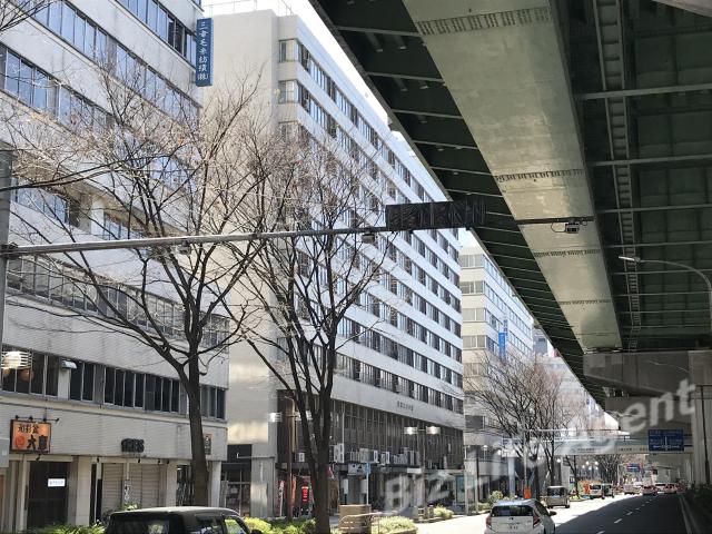 花車中館ビルビルの外観写真