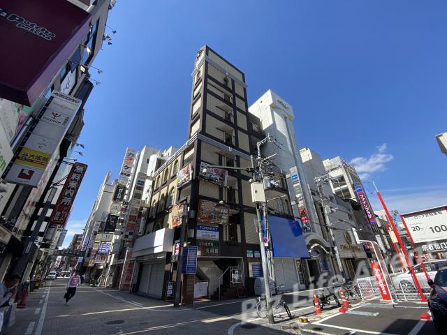 英国館ビルの外観写真