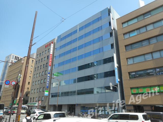 星光十三ビルの外観写真