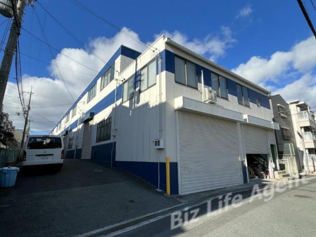 秀幸産業第二倉庫３号室の外観写真