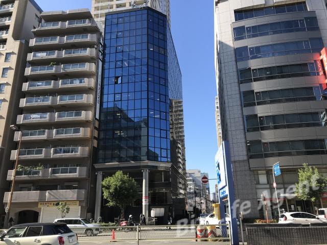 エフベースラドルフビルの外観写真