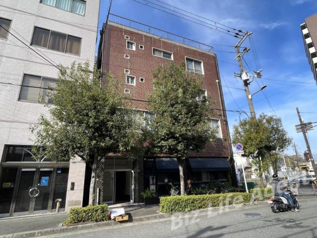 白苑ビルの外観写真