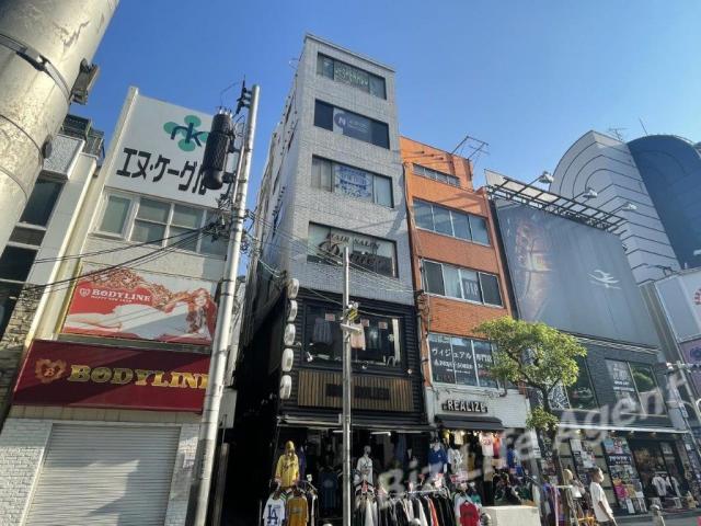 ヲリタビルの外観写真