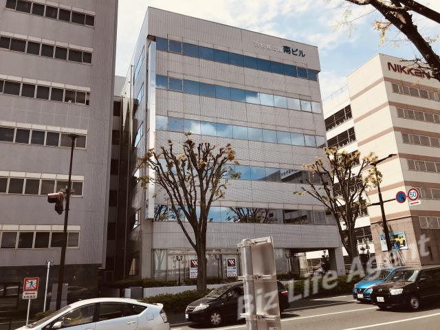 浜松城公園南ビルの外観写真