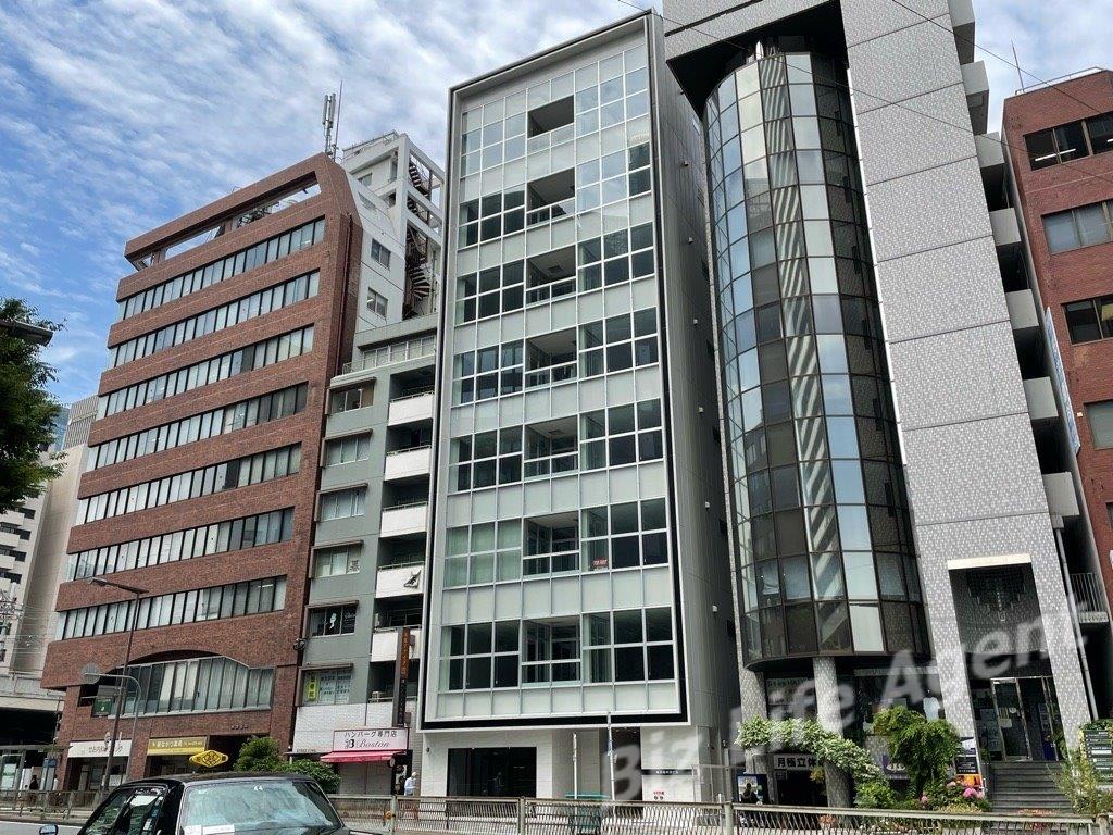 新清風中津ビルの外観写真