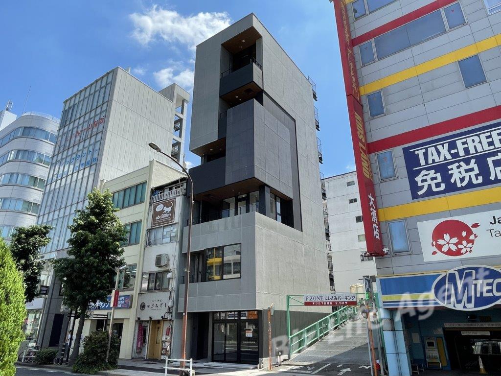 大丸ビルビルの外観写真