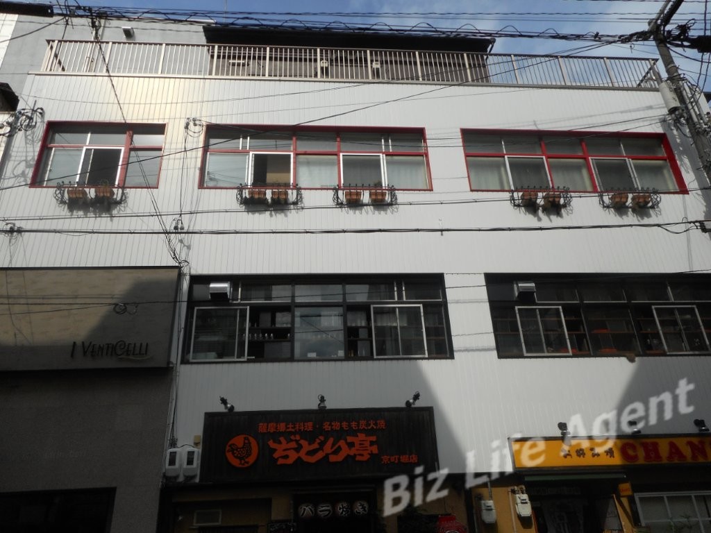 アンジュ京町堀ビルビルの外観写真