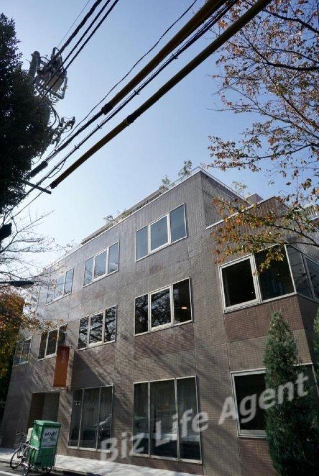 北青山プラザビルビルの外観写真