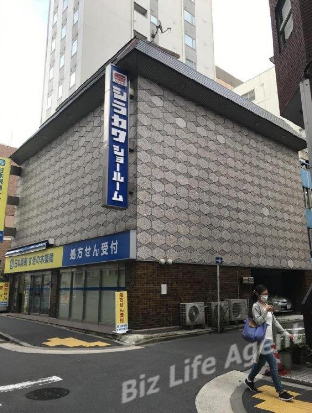 白川ショールームビルビルの外観写真