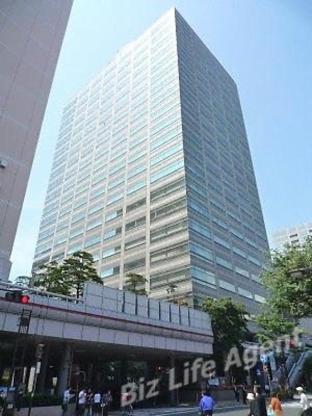 アルカセントラルビルの外観写真