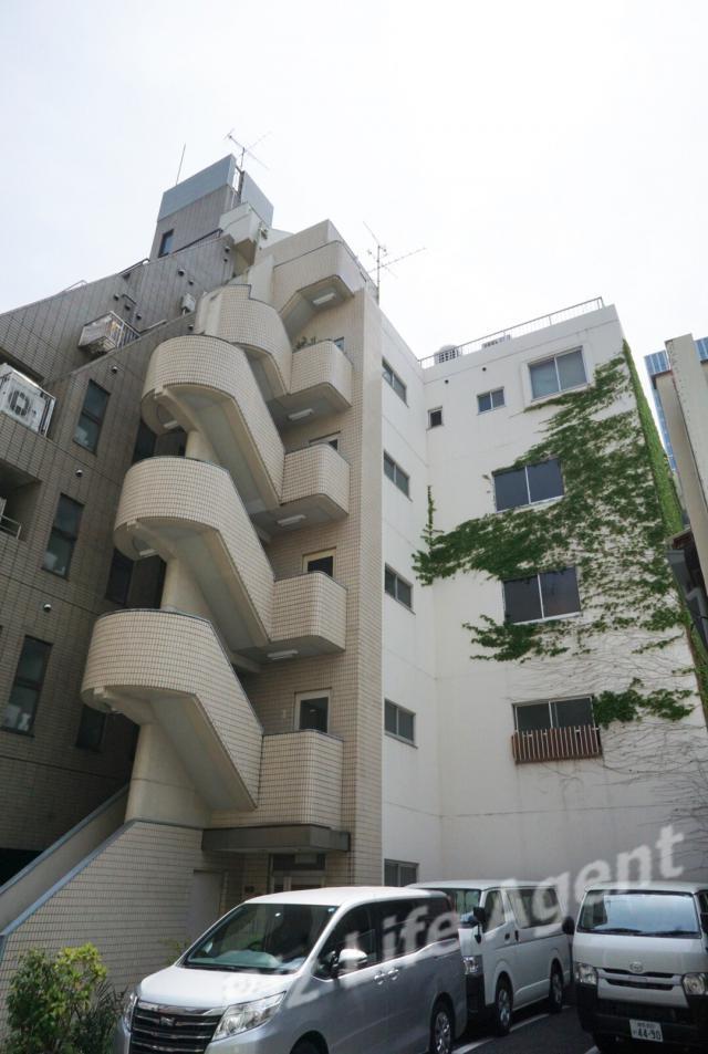 佐藤ビルビルの外観写真