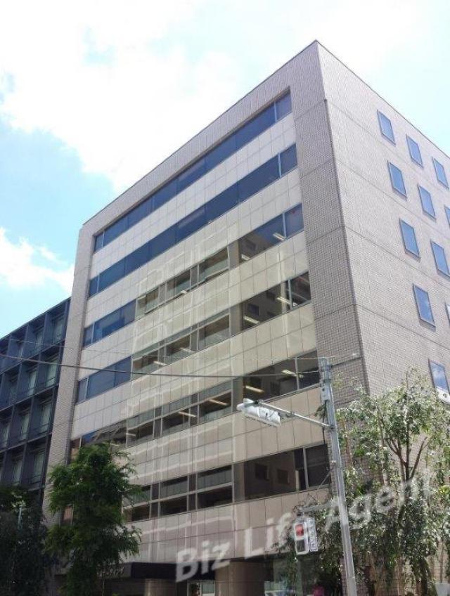 英全ビルの外観写真