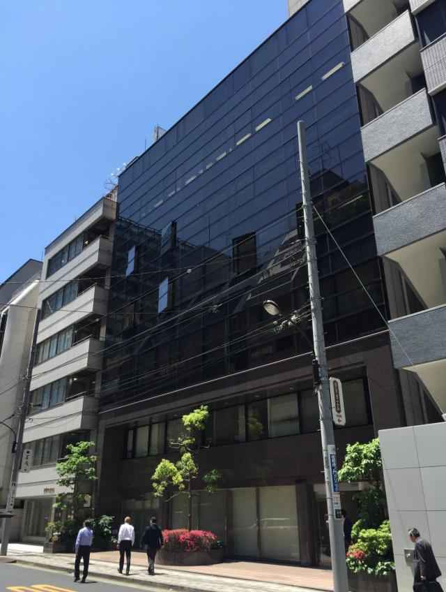日土地西新橋ビルビルの外観写真