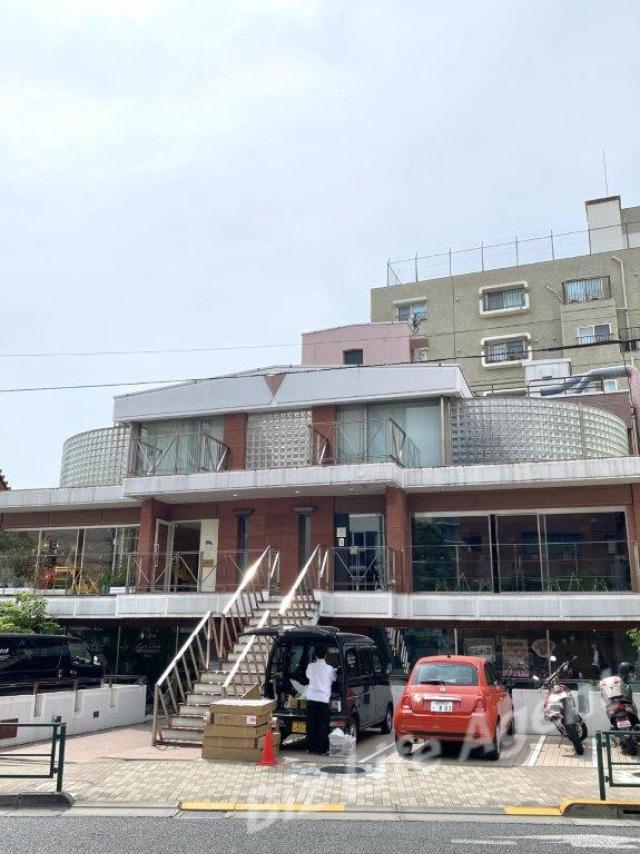 アニス南青山ビルビルの外観写真