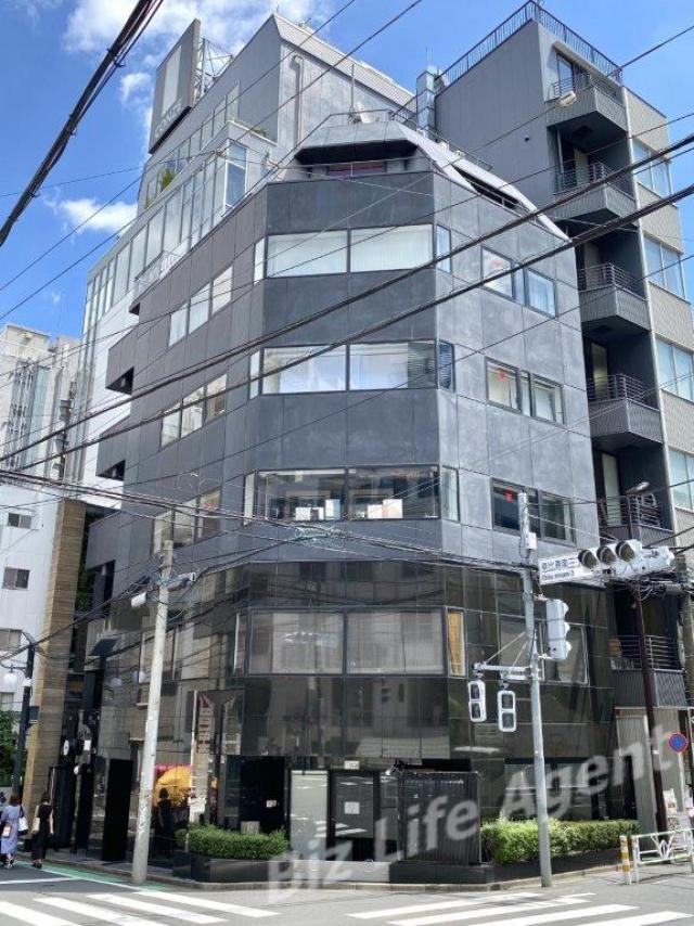山燃ビルビルの外観写真