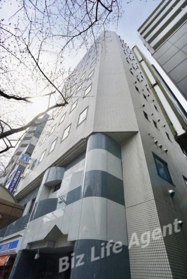 入交ビルビルの外観写真