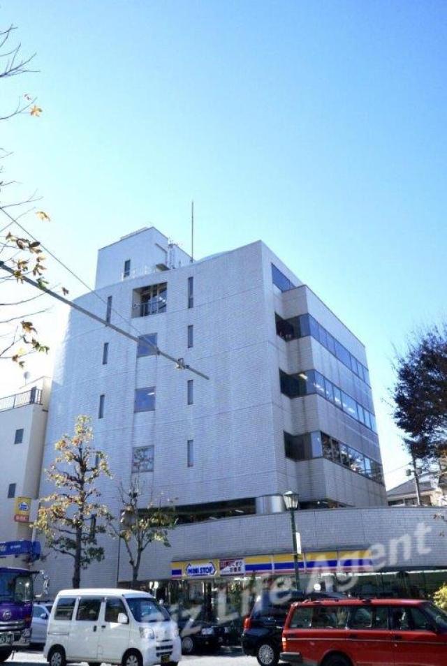 ステージ神宮前Ⅱビルの外観写真