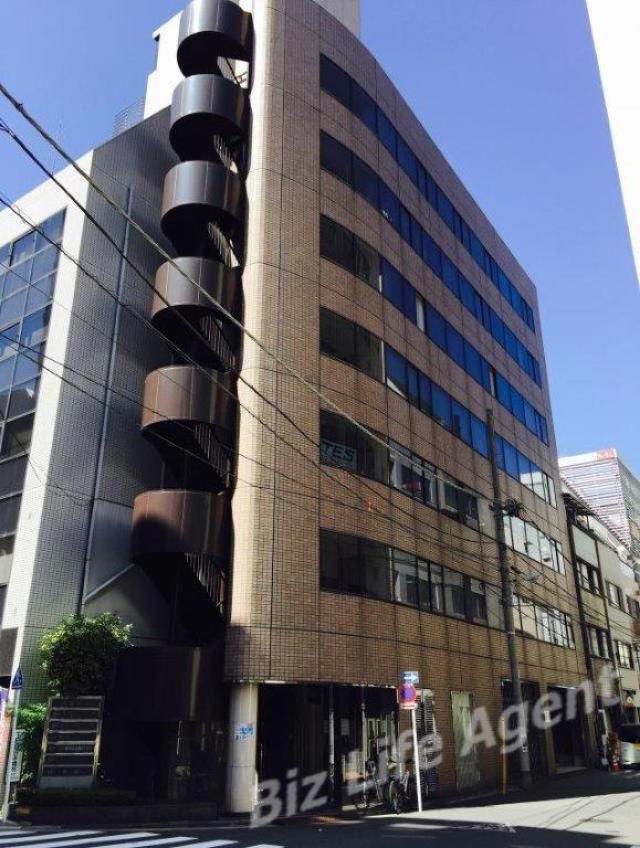 内田ビルビルの外観写真