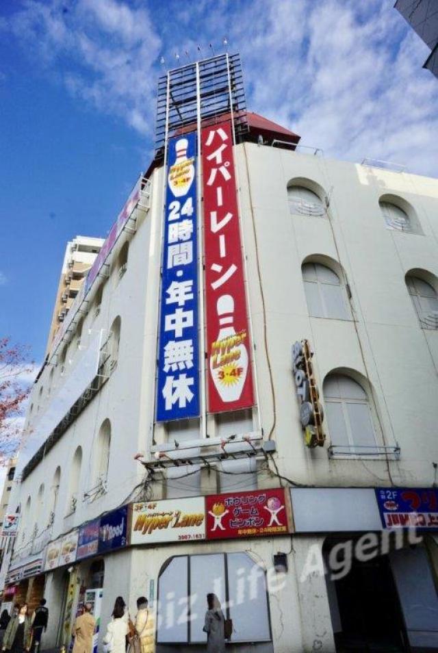 D-BOXビルの外観写真