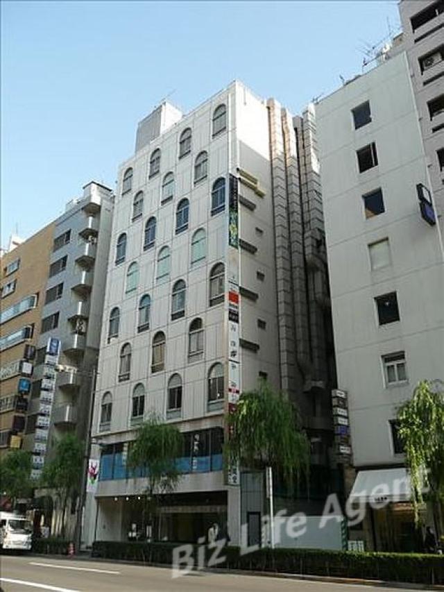 銀座能楽堂ビルの外観写真