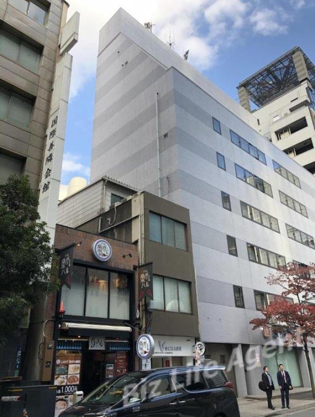 長谷川氷室ビルの外観写真