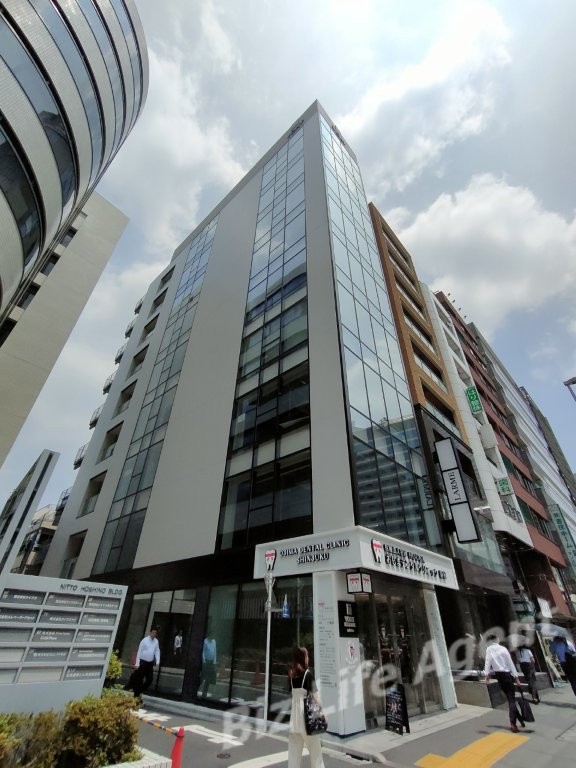 VORT西新宿NEXの外観
