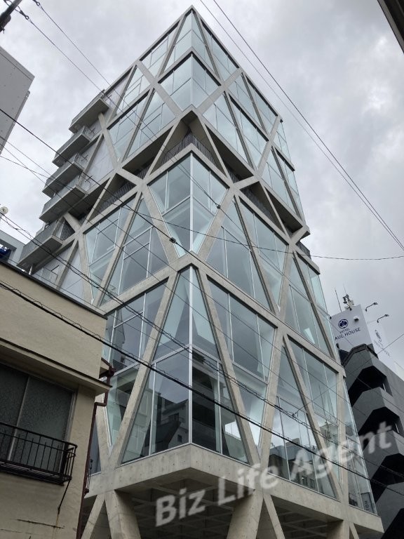 NEWS X 御徒町ビルビルの外観写真